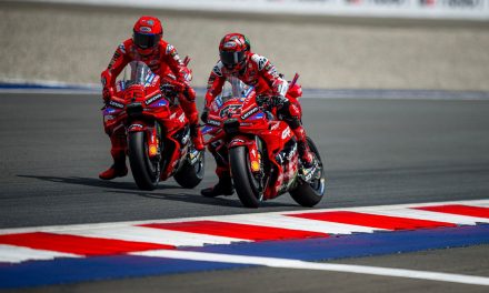 Lorenzo Kritik Agresivitas Bagnaia: Risiko Terlalu Tinggi Di MotoGP