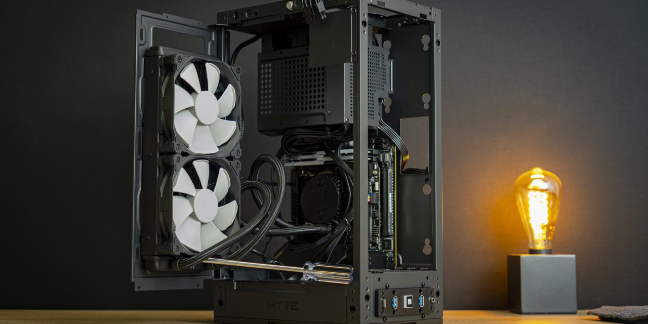 Mini PC Hyte Revolt 3: Performa Gaming Dan Profesional