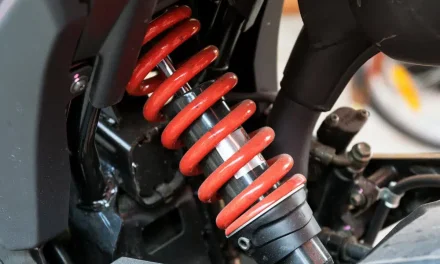 Motor Matic Lebih Praktis Dengan Satu Shockbreaker, Kenapa?