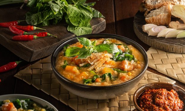 Tinutuan: Bubur Khas Manado Yang Kaya Rasa Dan Gizi