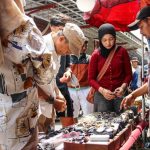 Pasar Loak Jatinegara Di Serbu Warga Di Akhir Pekan