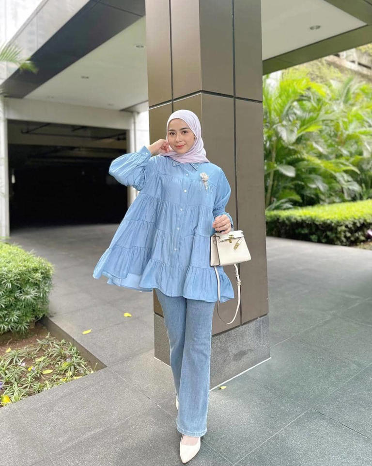 Baju Baby Blue: Pilihan Elegan Untuk Tampil Memukau