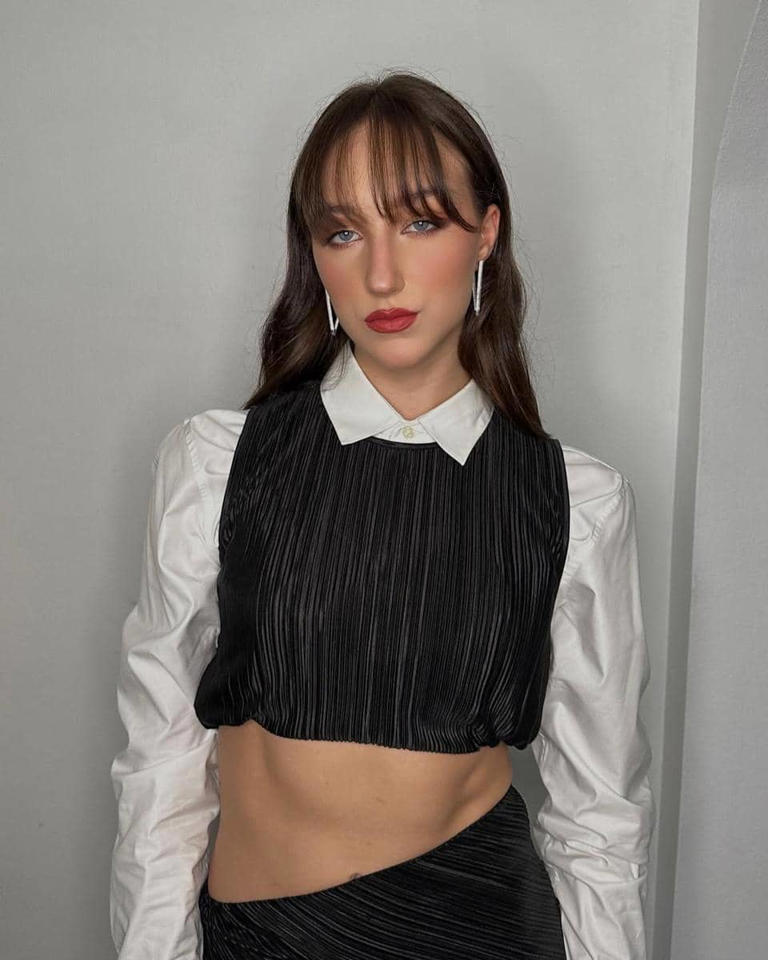 Riasan Elegan Dan Catchy Ala Ava Michelle: Gaya Yang Memikat!