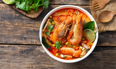 Tomyam: Perpaduan Pedas Dan Asam Yang Menghangatkan Lidah