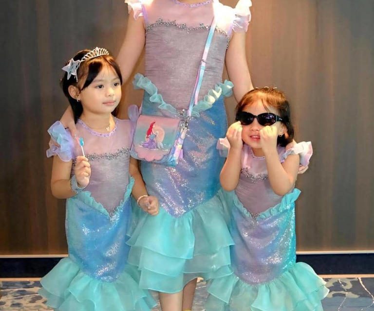 Arsy, Ameena, Dan Azura Cosplay Princess Di Disney Cruise