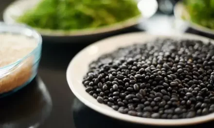 Rahasia Jantung Kuat, Kacang Hitam Jadi Superfood Andalan!