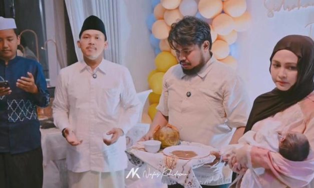 Momen Haru Akikah Baby Sida Anak Keempat Rigen Dan Indah