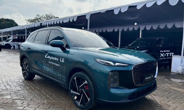 Lepas L8 PHEV: Pengalaman Berkendara Yang Tak Jauh Dari BEV