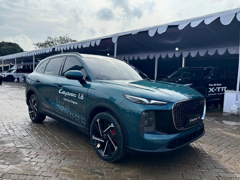 Lepas L8 PHEV: Pengalaman Berkendara Yang Tak Jauh Dari BEV