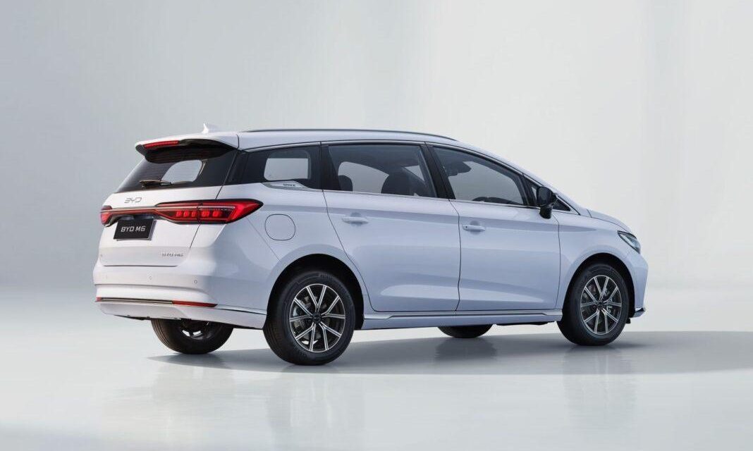BYD M6 Mengguncang Pasar! MPV Bensin Mulai Terancam?