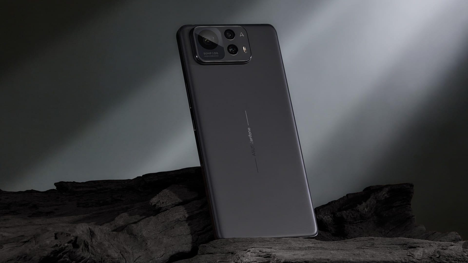 Raja Performa Baru! ASUS Zenfone 12 Ultra Siap Gebrak Pasar