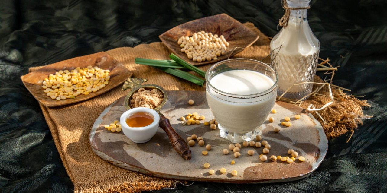 Satu Gelas Sehari, Ini Efek Susu Kedelai Dan Madu Bagi Tubuh