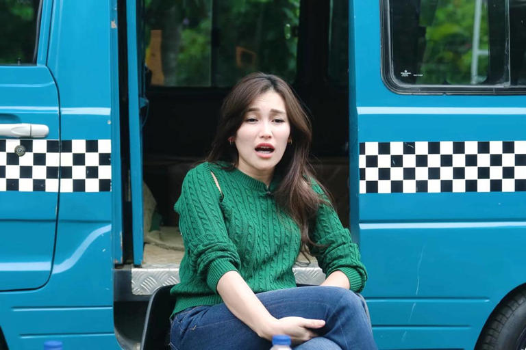 Demi Sekolah Bilqis, Ayu Ting Ting Pindah Ke Jaksel, Benarkah?