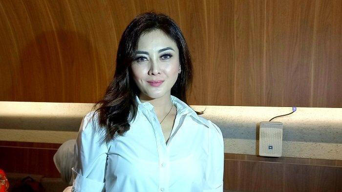 Reza Gladys Buka Suara Soal Dugaan Perzinaan: “Kita Labrak!”