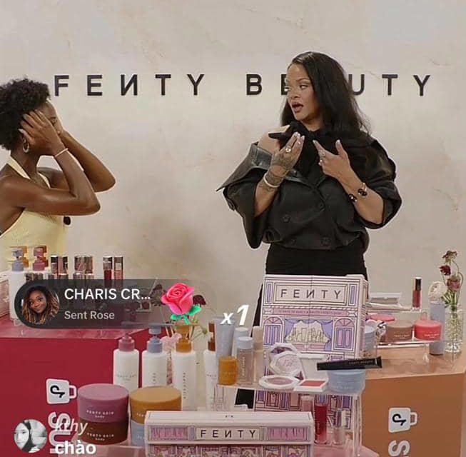 Bukan Penyanyi Biasa! Rihanna Mendadak Jualan Di Live TikTok